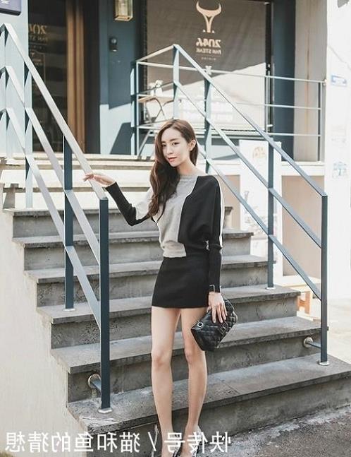 ����F˽���������һϵ�І��}